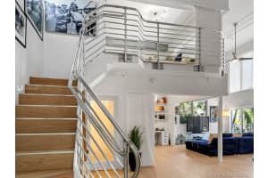 900 4th St, Miami Beach, FL 33139, Sold 10/15/21