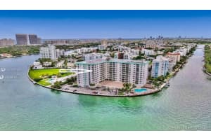 10350 W Bay Harbor Dr #7c, Miami Beach, FL 33154, Sold 10/20/21