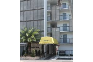 20500 W Country Club Dr, Aventura, FL 33180, Sold 10/27/21