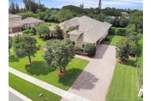 14400 Jockey Cir, Davie, FL 33330, Sold 10/26/21