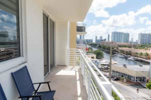 18800 NE 29th Ave, Miami, FL 33180, Sold 09/29/21