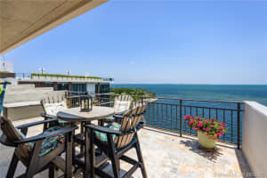 1632 S Bayshore Ct, Miami, FL 33133, Sold 10/29/21