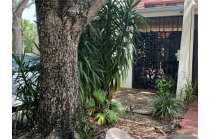 7900 SW 102nd Pl, Miami, FL 33173, Sold 10/08/21