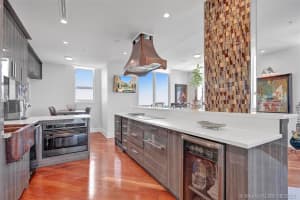 350 SE 2nd St GPH90, Fort Lauderdale, FL 33301, Sold 11/30/21