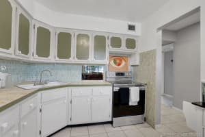 1550 NE 191st St, Miami, FL 33179, Sold 11/01/21