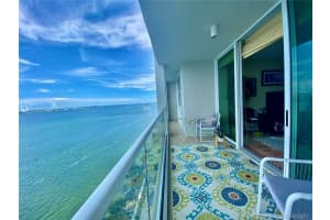 800 Claughton Island Dr, Miami, FL 33131, Sold 03/24/22