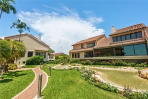 2000 S Bayshore Dr, Miami, FL 33133, Sold 01/31/22