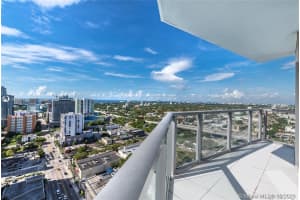 185 SW 7th St 12th floor, Miami, FL 33130, Sold 09/20/21