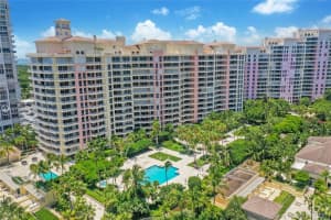 799 Crandon Blvd, Key Biscayne, FL 33149, Sold 11/12/21