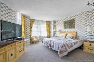 4101 Pine Tree Dr, Miami Beach, FL 33140, Sold 12/08/21