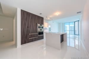 851 NE 1st Ave, Miami, FL 33132, Sold 08/01/22
