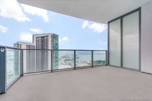 851 NE 1st Ave, Miami, FL 33132, Sold 08/01/22