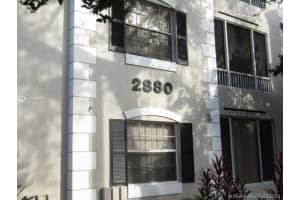 2880 N Oakland Forest Dr, Oakland Park, FL 33309, Sold 09/28/21