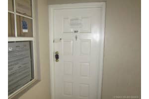 2880 N Oakland Forest Dr, Oakland Park, FL 33309, Sold 09/28/21