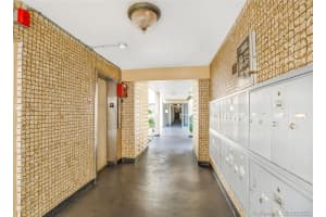 940 NE 199th St #4k, Miami, FL 33179, Sold 09/24/21