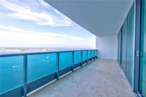 1331 Brickell Bay Dr #1402, Miami, FL 33131, Sold 12/16/21