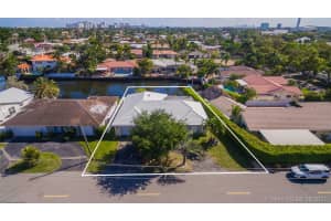 2810 NE 60th St, Fort Lauderdale, FL 33308, Sold 09/30/21