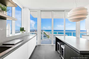 100 South Pointe Dr, Miami Beach, FL 33139, Sold 11/02/21