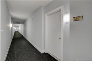 1800 N Bayshore Dr, Miami, FL 33132, Sold 09/17/21