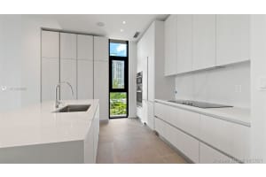 3156 SW 27th Ave, Miami, FL 33133, Sold 09/29/21