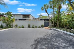 6404 Windmill Gate Rd, Miami Lakes, FL 33014, Sold 10/08/21