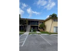 15619 SW 73rd Cir Terrace, Miami, FL 33193, Sold 10/20/21