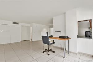 17021 N Bay Rd, Sunny Isles Beach, FL 33160, Sold 12/08/21
