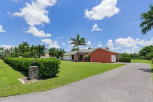 16020 SW 252nd St, Homestead, FL 33031, Sold 09/09/21