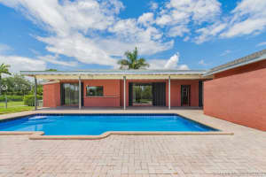16020 SW 252nd St, Homestead, FL 33031, Sold 09/09/21