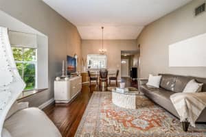 11170 SW 11th Pl, Davie, FL 33324, Sold 09/30/21