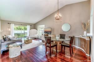 11170 SW 11th Pl, Davie, FL 33324, Sold 09/30/21