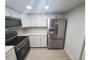 63 Ann Lee Ln, Tamarac, FL 33319, Sold 11/03/21