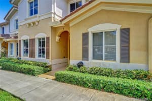 8942 W Flagler St, Miami, FL 33174, Sold 10/12/21