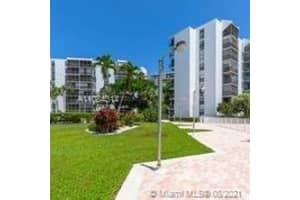 20500 W Country Club Dr, Aventura, FL 33180, Sold 10/22/21