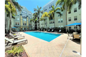533 NE 3rd Ave, Fort Lauderdale, FL 33301, Sold 10/08/21