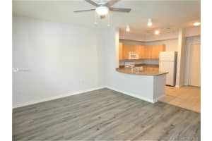 533 NE 3rd Ave, Fort Lauderdale, FL 33301, Sold 10/08/21