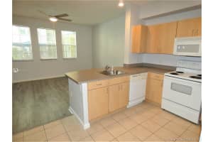 533 NE 3rd Ave, Fort Lauderdale, FL 33301, Sold 10/08/21