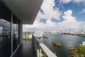 16385 Biscayne Blvd, North Miami Beach, FL 33160, Sold 06/23/22