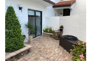 1261 SW 124th Ct, Miami, FL 33184, Sold 10/04/21