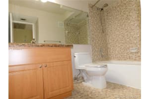 9301 SW 92nd Ave APT A304, Miami, FL 33176, Sold 10/01/21