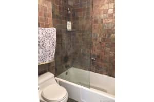 100 Lincoln Rd, Miami Beach, FL 33139, Sold 01/31/23