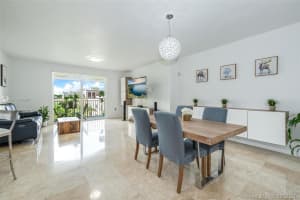 118 Zamora Ave, Coral Gables, FL 33134, Sold 10/08/21