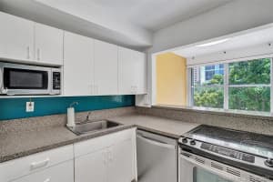17620 Atlantic Blvd, Sunny Isles Beach, FL 33160, Sold 11/05/21