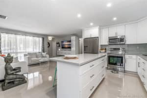 3220 Sheridan Ln, Hollywood, FL 33021, Sold 10/01/21