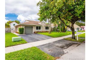 9831 SW 58th Ct, Cooper City, FL 33328, Sold 10/15/21