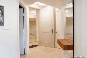 3201 NE 183rd St, Aventura, FL 33160, Sold 12/09/21