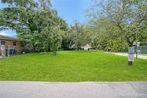 7701 NE 3rd Ct, Miami, FL 33138, - MLS#A11085204