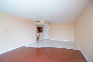 20100 W Country Club Dr, Aventura, FL 33180, Sold 01/30/22
