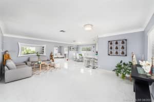 790 N Shore Dr, Miami Beach, FL 33141, Sold 01/28/22