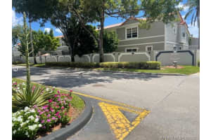 2261 SW 84th Way, Miramar, FL 33025, Sold 10/20/21